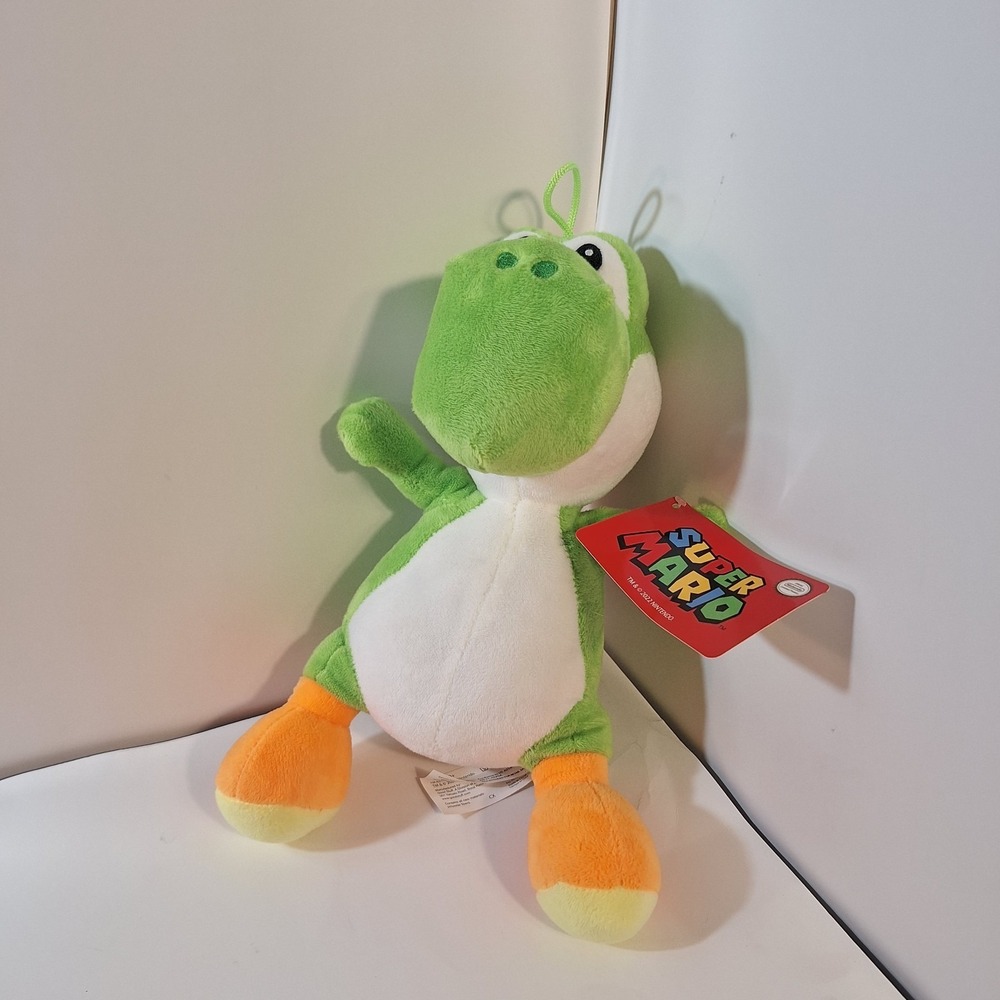 Super Mario Green Yoshi 8" Plush Good Stuff 2023 Nintendo New With Tags NWT